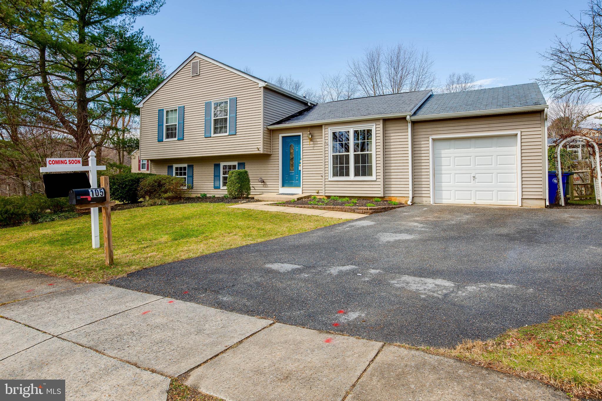105 Applecreek Road Frederick, MD 21702 - Photo 2 of 45 Front