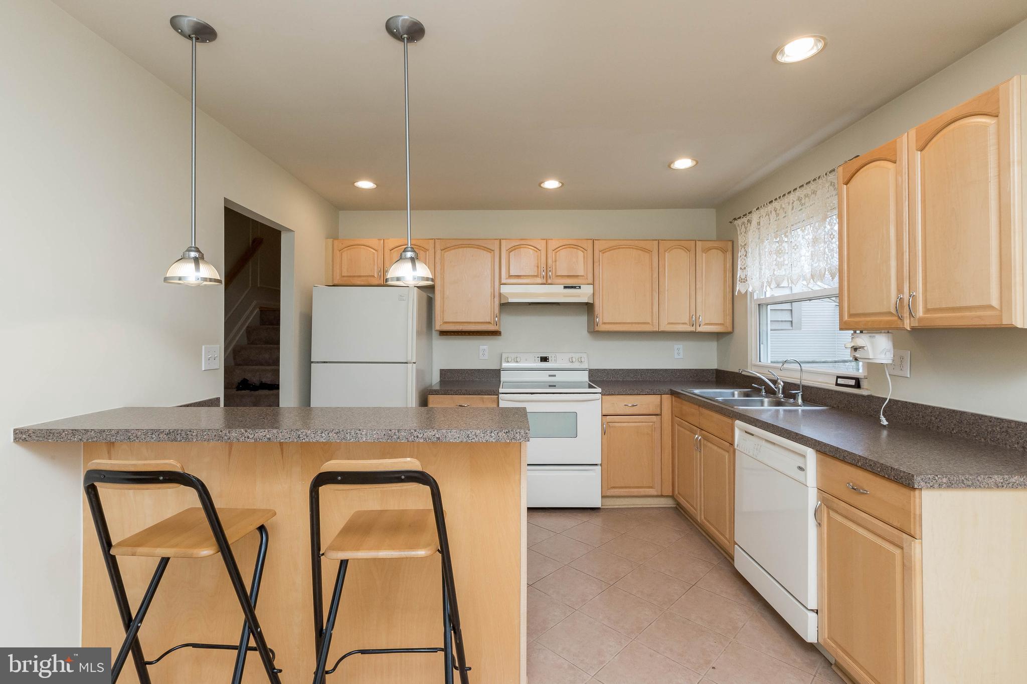 105 Applecreek Road Frederick, MD 21702 - Photo 13 of 45 Kitchen