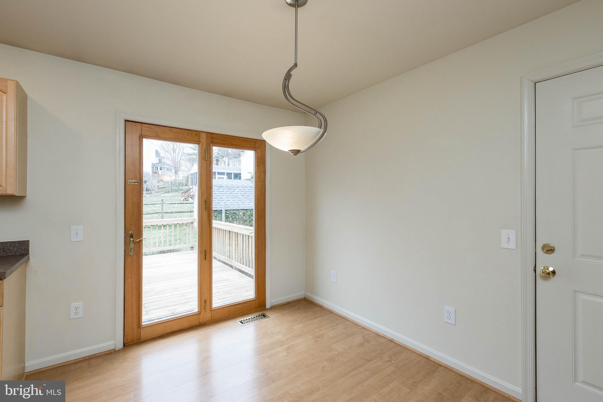 105 Applecreek Road Frederick, MD 21702 - Photo 15 of 45 Dining Room