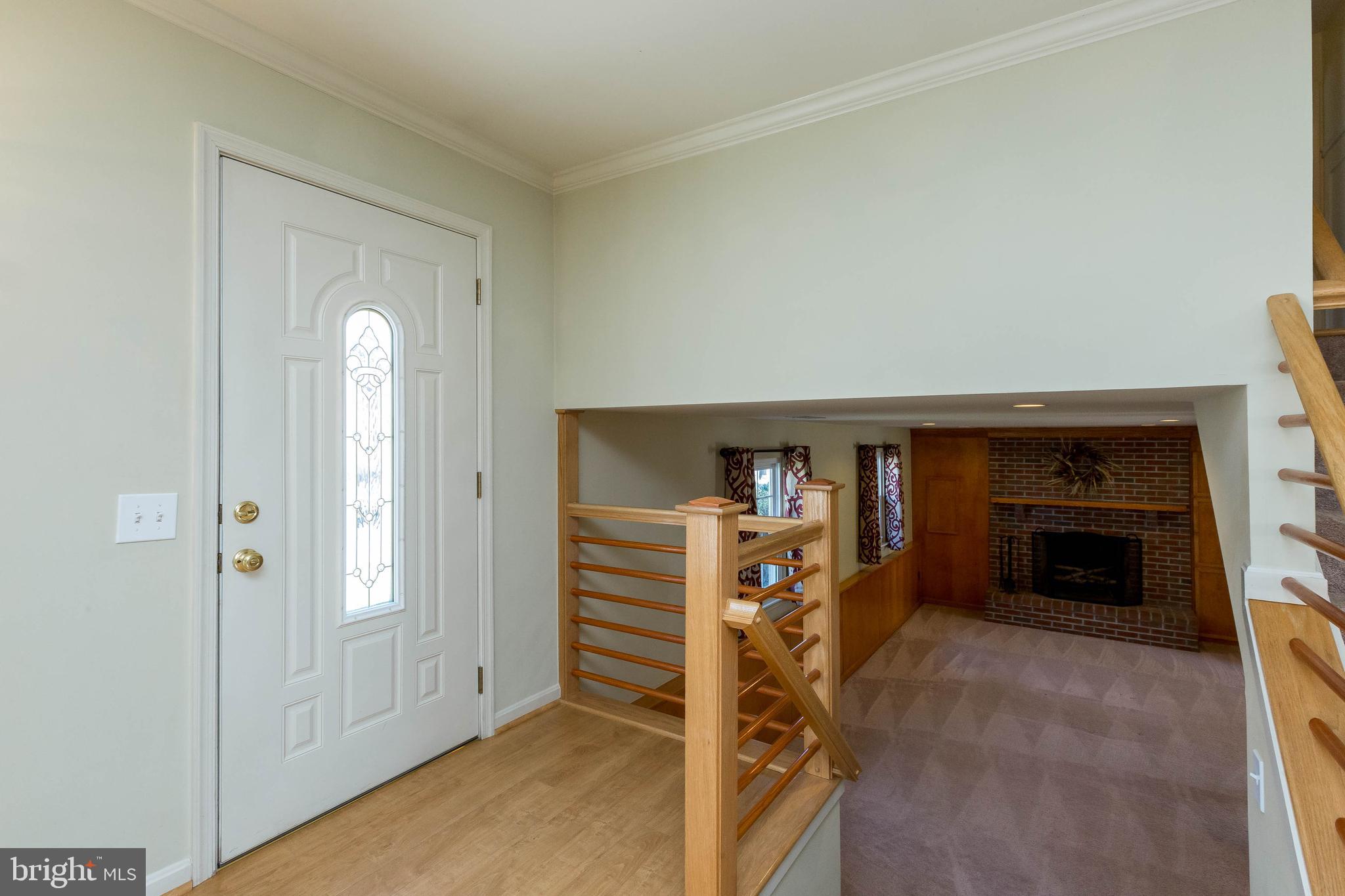 105 Applecreek Road Frederick, MD 21702 - Photo 4 of 45 Entry