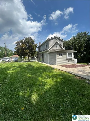$274,900 | 1658 Dennis Street, Bethlehem, PA 18020