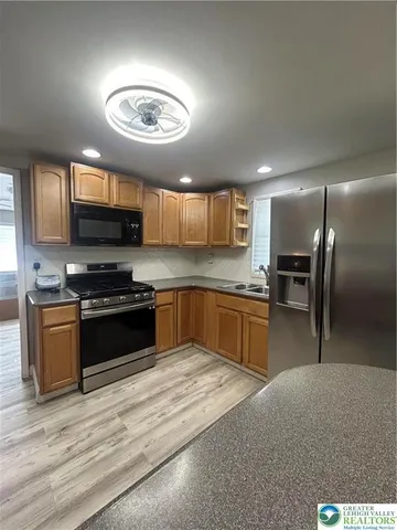 $274,900 | 1658 Dennis Street, Bethlehem, PA 18020