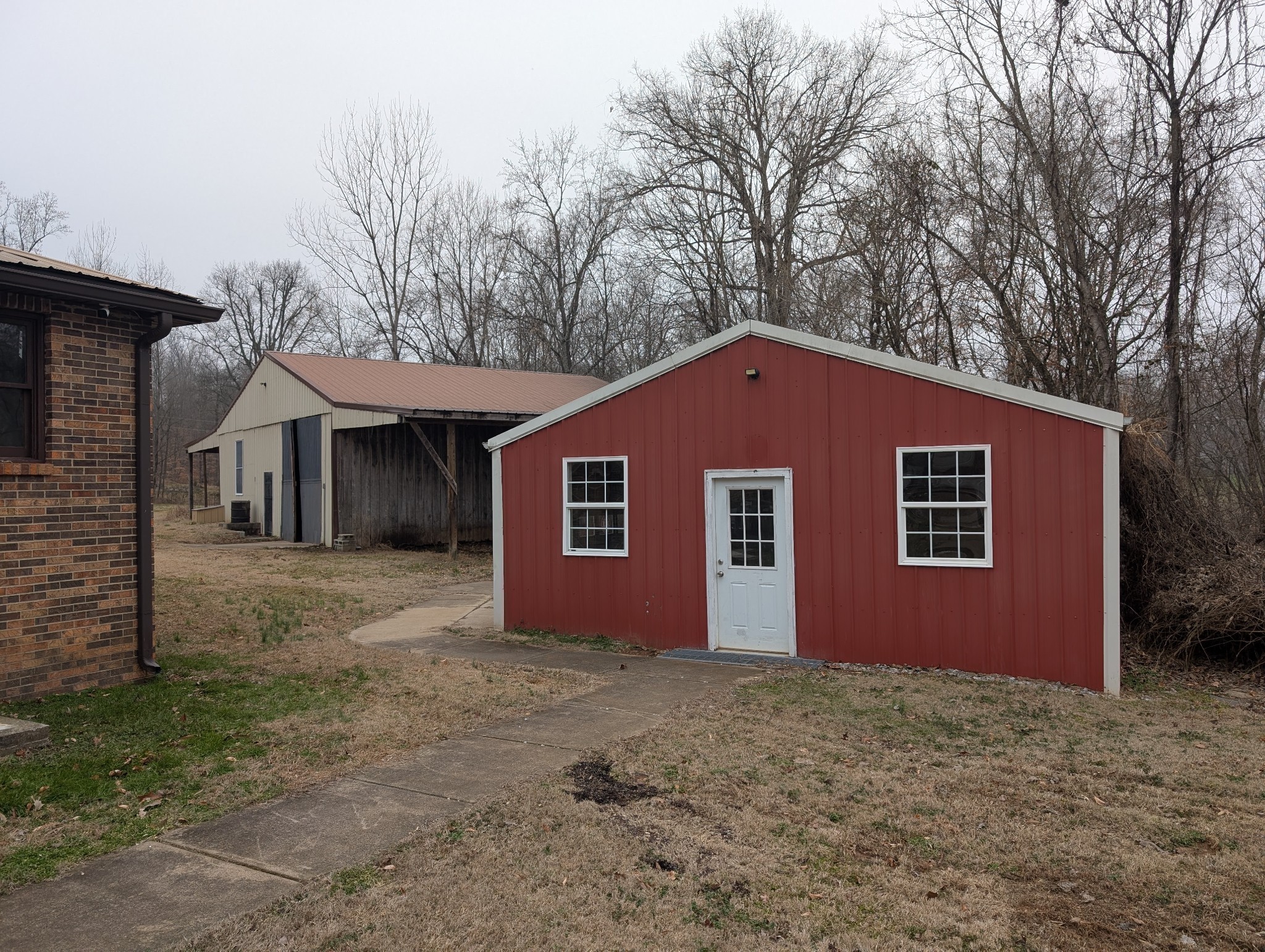 2856 Highway 76 Adams, TN 37010 - Photo 3 of 22