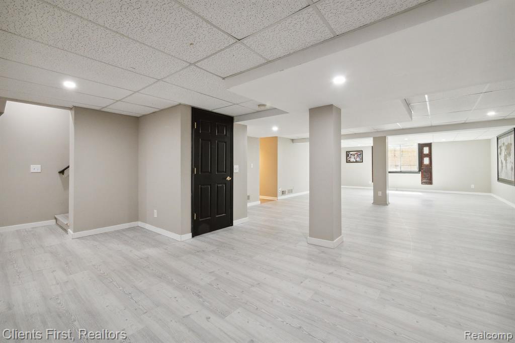47159 Sunnybrook Lane Novi, MI 48374 - Photo 39 of 52