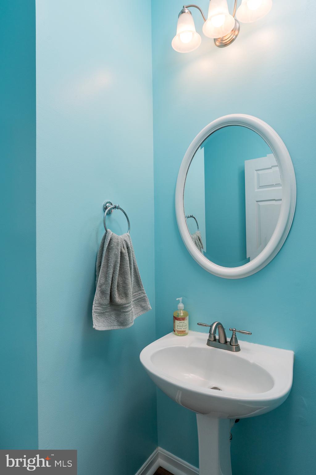8707 Riverscape Court Odenton, MD 21113 - Photo 19 of 39 Half Bathroom 2