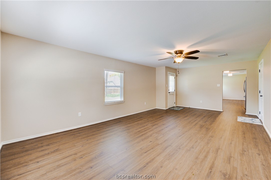 703 Horlock Street Navasota, TX 77868 - Photo 17 of 37