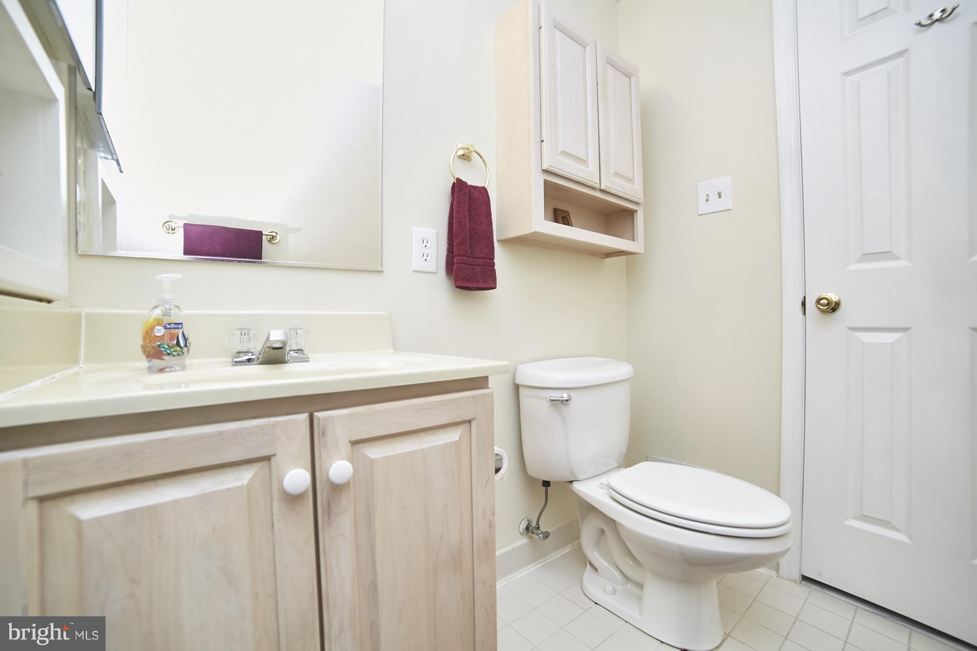 3960 Forest Valley Road Baltimore, MD 21234 - Photo 12 of 29 Bath