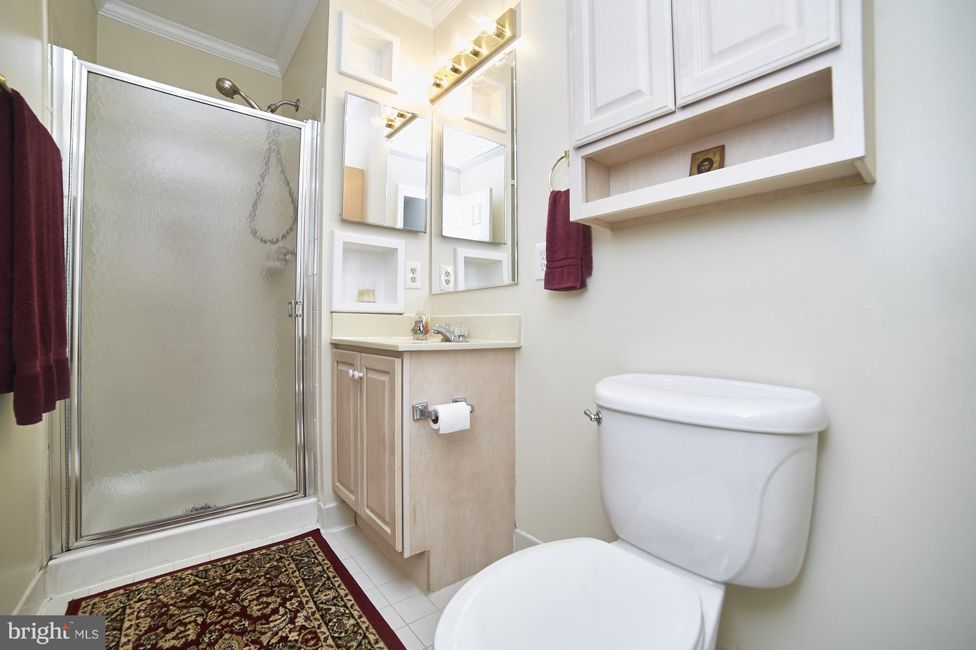 3960 Forest Valley Road Baltimore, MD 21234 - Photo 15 of 29 Bath