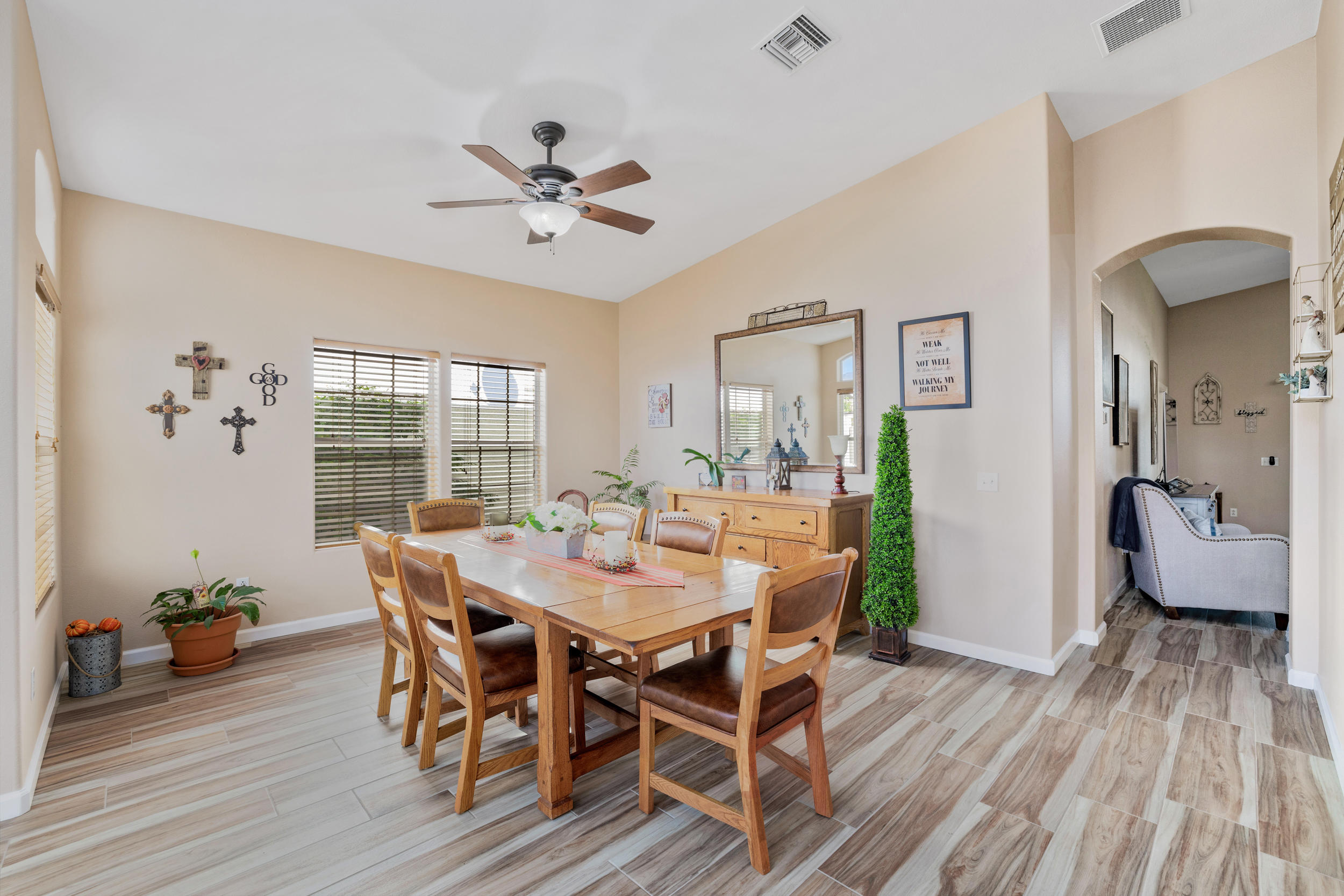 68694 Durango Road Cathedral City, CA 92234 - Photo 11 of 45 dining room