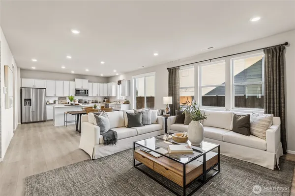 $689,995 | 1468 Pecheos Avenue, Unit 38, Buckley, WA 98321