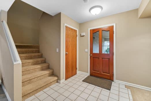 913 Valley Way Madera, CA 93637 - Photo 20 of 39 a view of an entryway