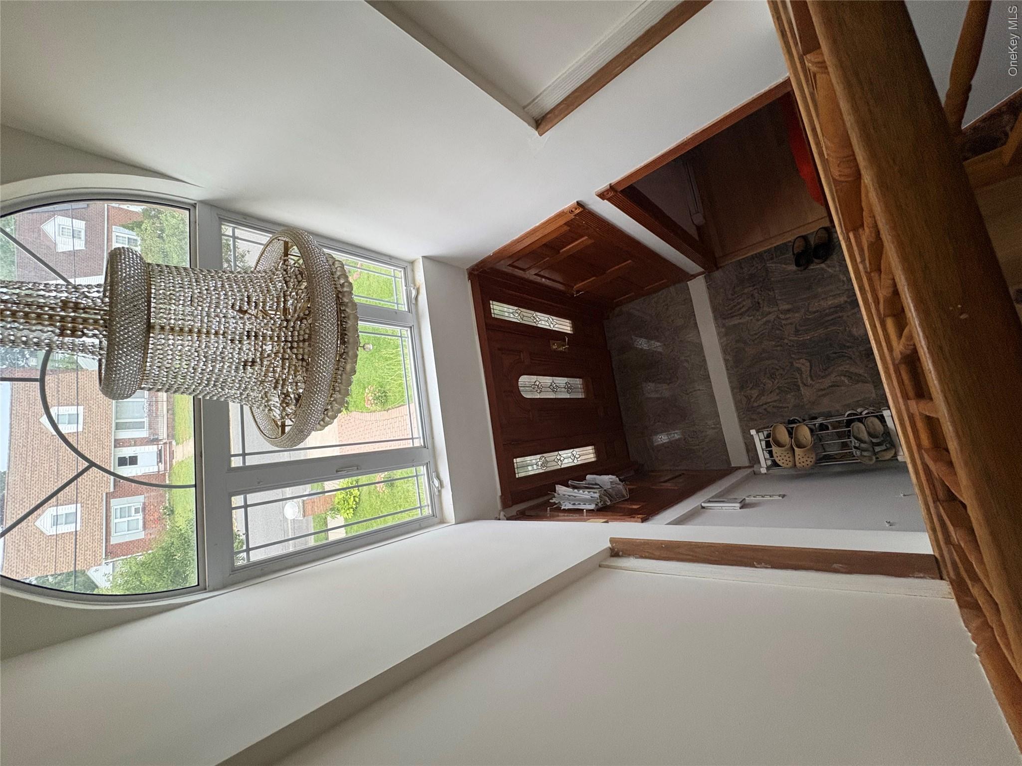 34 Marlowe Road Valley Stream, NY 11580 - Photo 6 of 27 Gallery Image 6