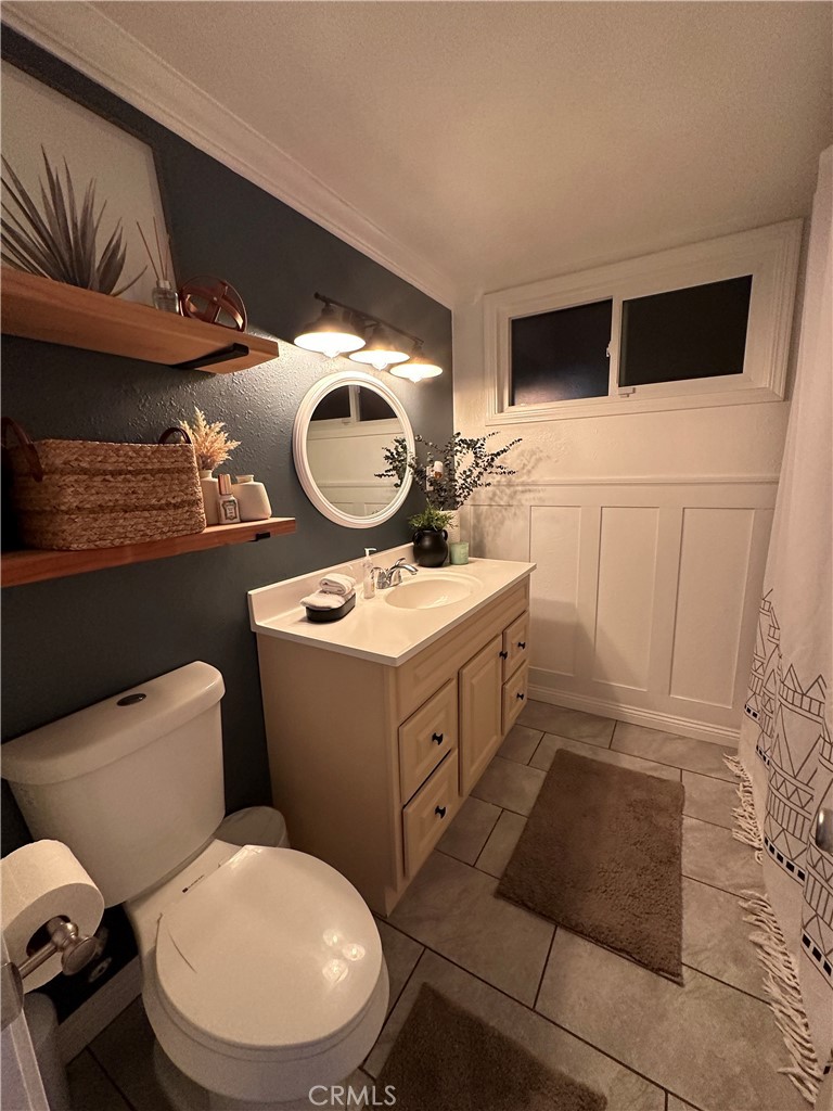 12280 Caladre Avenue Downey, CA 90242 - Photo 11 of 15