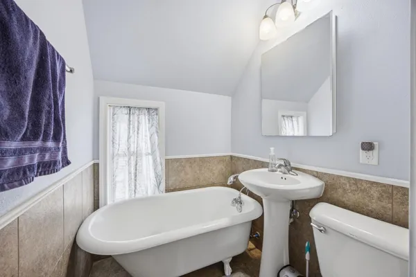 $205,000 | 212 11th Street South, Moorhead, MN 56560