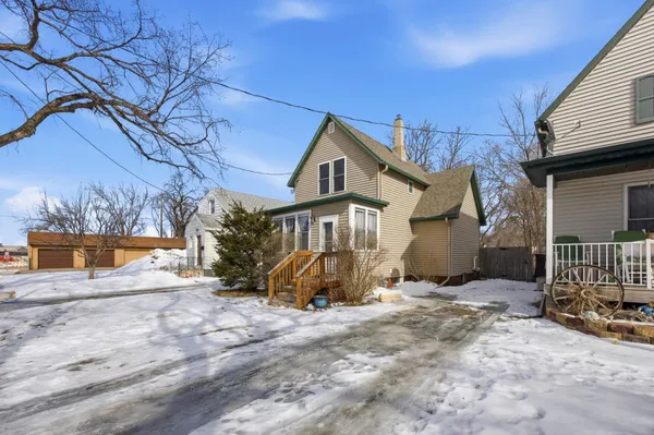 $205,000 | 212 11th Street South, Moorhead, MN 56560