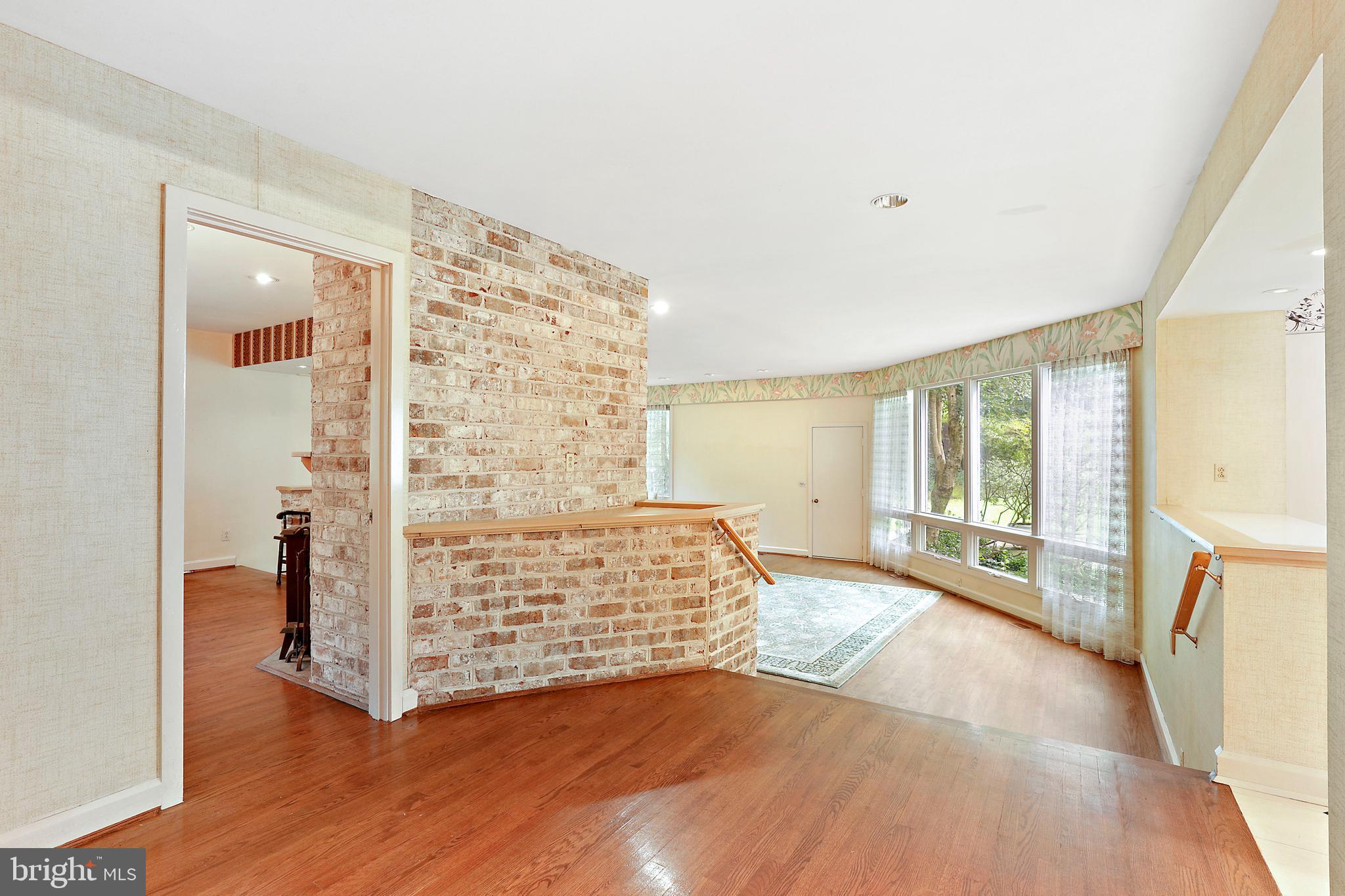 319 Golf Course Road Owings Mills, MD 21117 - Photo 4 of 45