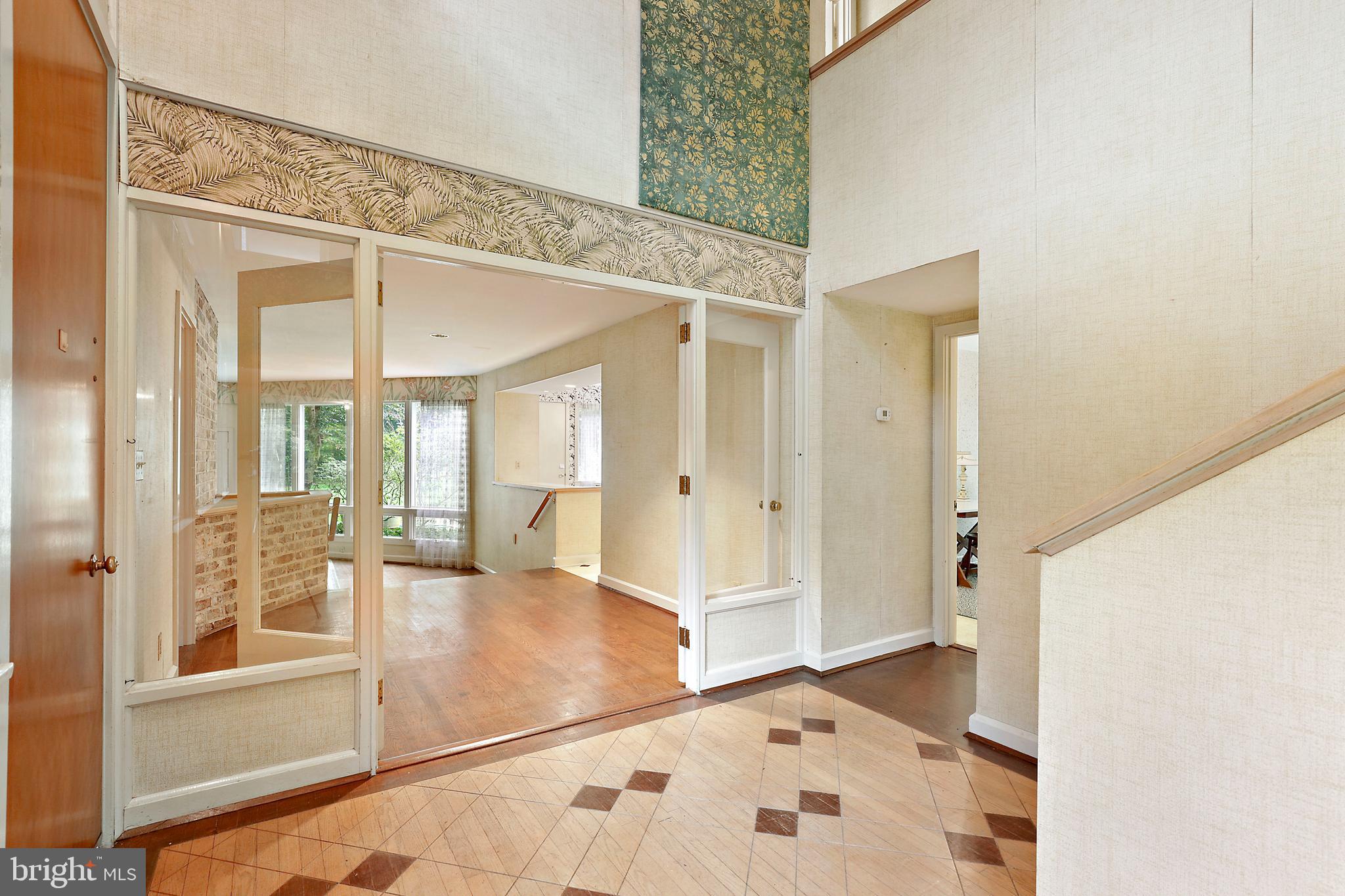 319 Golf Course Road Owings Mills, MD 21117 - Photo 9 of 45