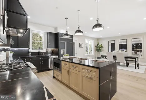 $2,850,000 | 5047 MacArthur Boulevard Northwest, Washington, DC 20016