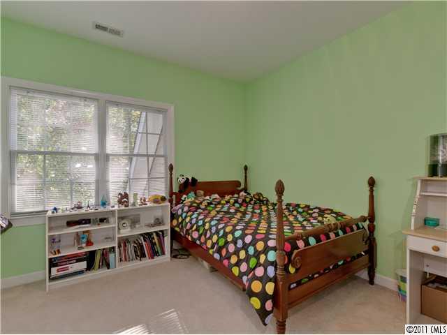 3529 Rhett Butler Place Charlotte, NC 28270 - Photo 12 of 14
