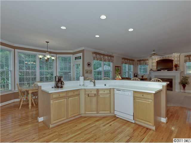 3529 Rhett Butler Place Charlotte, NC 28270 - Photo 5 of 14