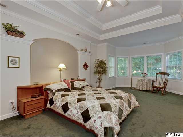 3529 Rhett Butler Place Charlotte, NC 28270 - Photo 9 of 14