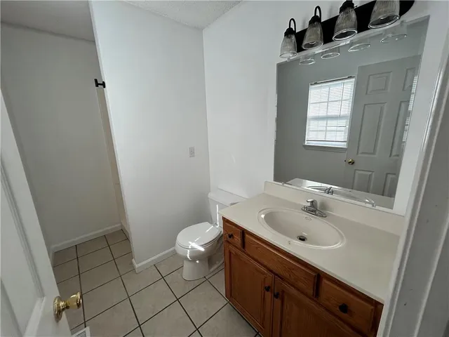 $199,900 | 323 Hamilton Street, Warrensburg, MO 64093