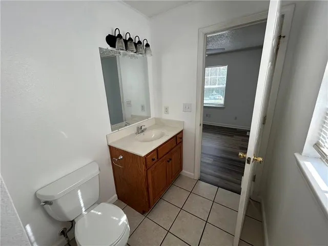 $199,900 | 323 Hamilton Street, Warrensburg, MO 64093