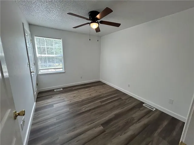 $199,900 | 323 Hamilton Street, Warrensburg, MO 64093