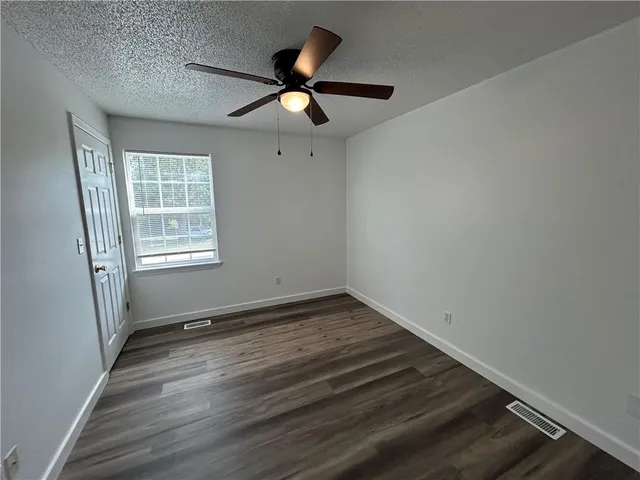 $199,900 | 323 Hamilton Street, Warrensburg, MO 64093