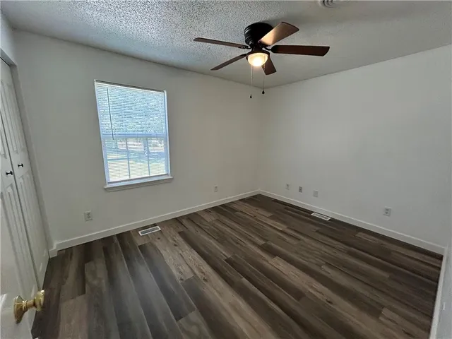 $199,900 | 323 Hamilton Street, Warrensburg, MO 64093