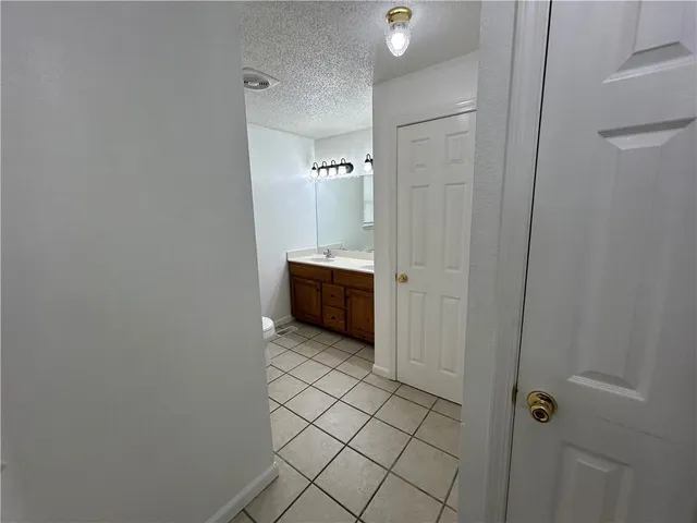 $199,900 | 323 Hamilton Street, Warrensburg, MO 64093