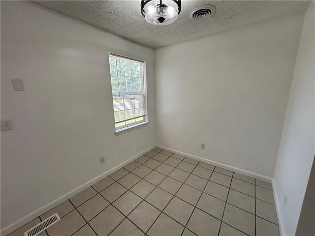 $199,900 | 323 Hamilton Street, Warrensburg, MO 64093