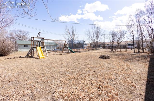 1715 Barkley Road Colorado Springs, CO 80906 - Photo 25 of 27