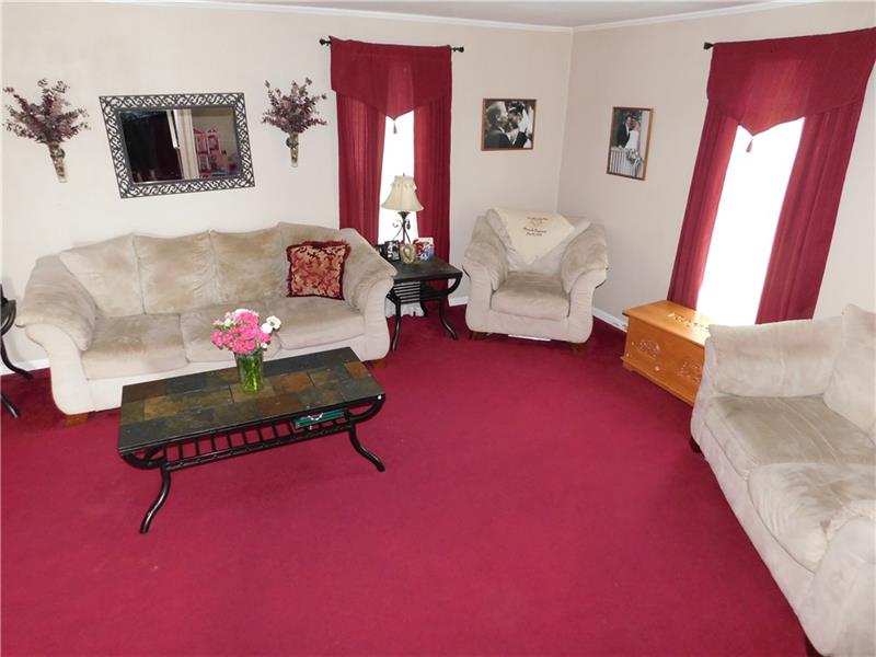 2003 Mercer Road Fredonia, PA 16124 - Photo 16 of 25 LIVING ROOM