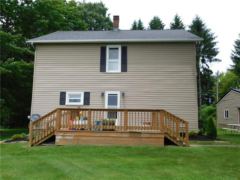2003 Mercer Road Fredonia, PA 16124 - Photo 5 of 25 NEWER DECK
