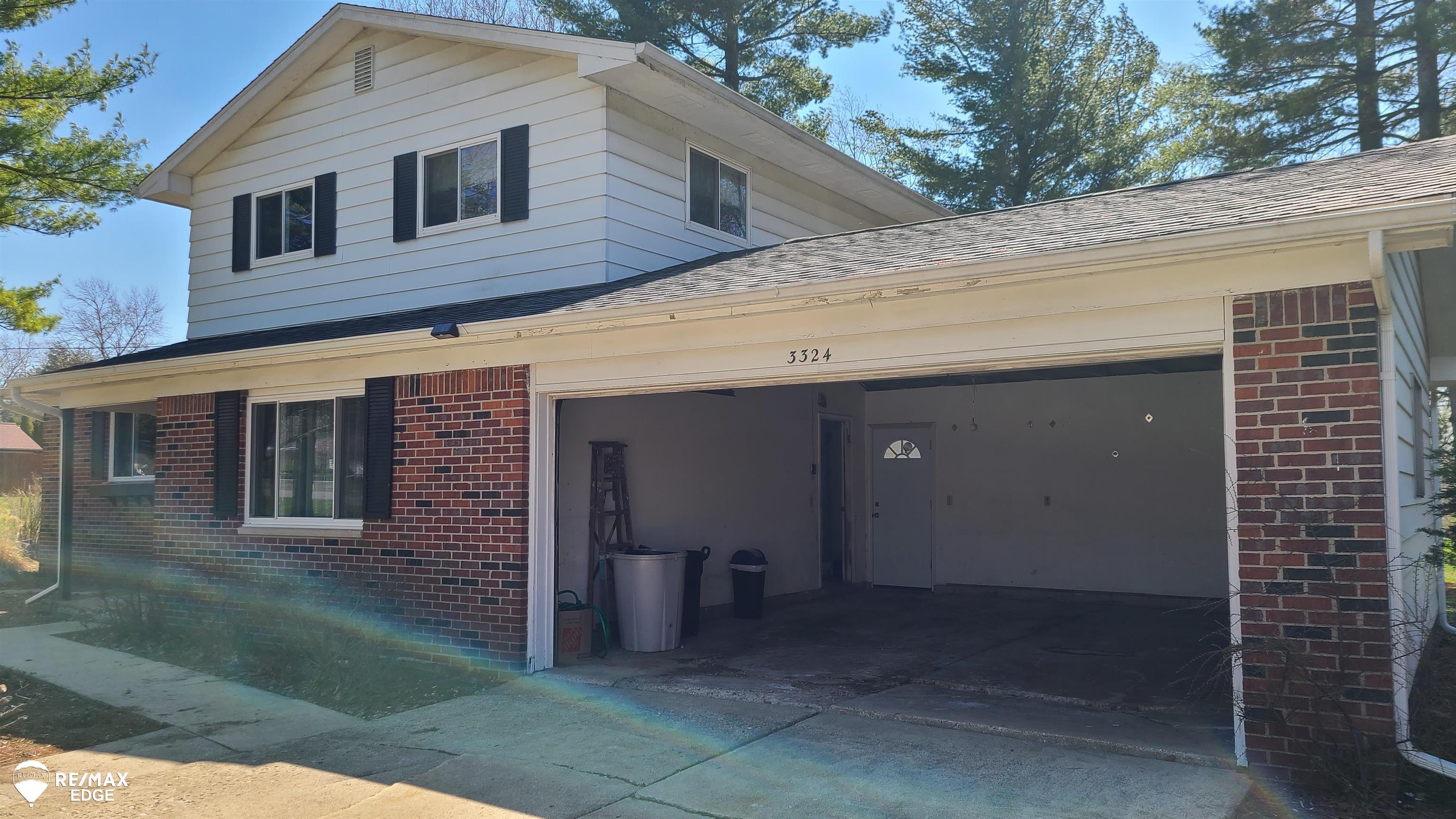 3324 Shannon Road Burton, MI 48529 - Photo 3 of 66