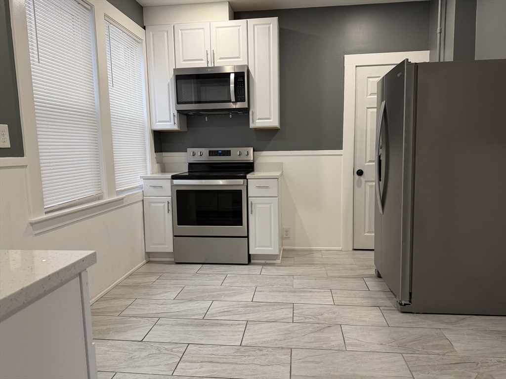 6 Proctor Street, Unit 1 Salem, MA 01970 - Photo 7 of 8