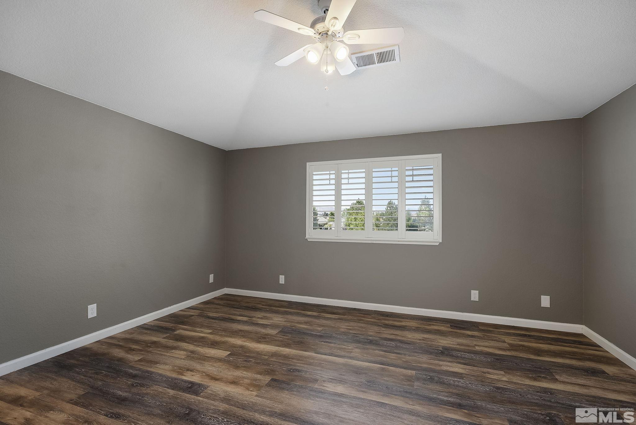 10040 Stonechase Court Reno, NV 89521 - Photo 32 of 39 Photo 32
