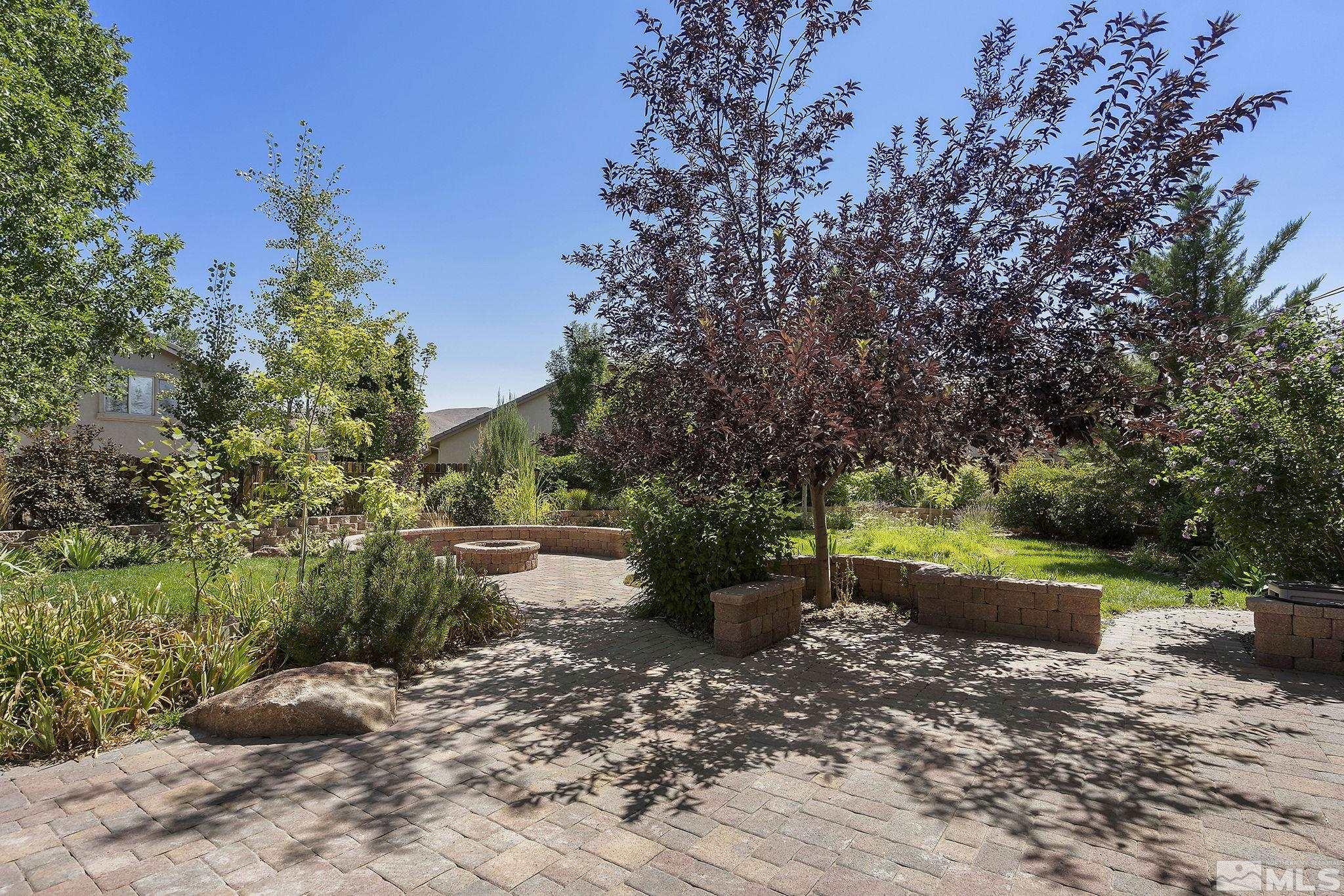 10040 Stonechase Court Reno, NV 89521 - Photo 8 of 39 Photo 8