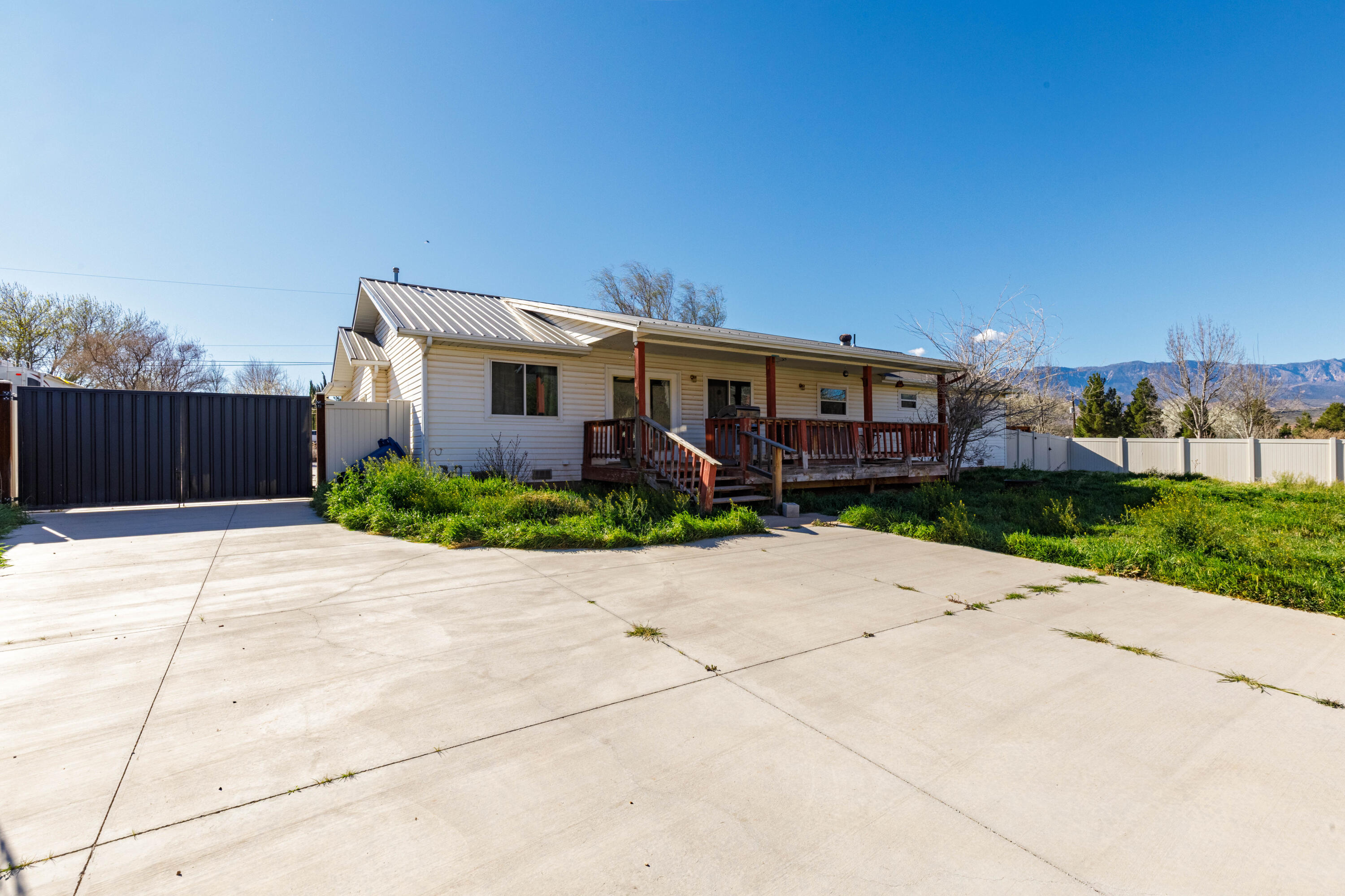 599 South Westfield Road Toquerville, UT 84774 - Photo 38 of 48 599 S Westfield Rd, Toquerville-Mandy Hu