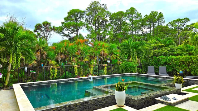 a picture of a bench and a cabinet