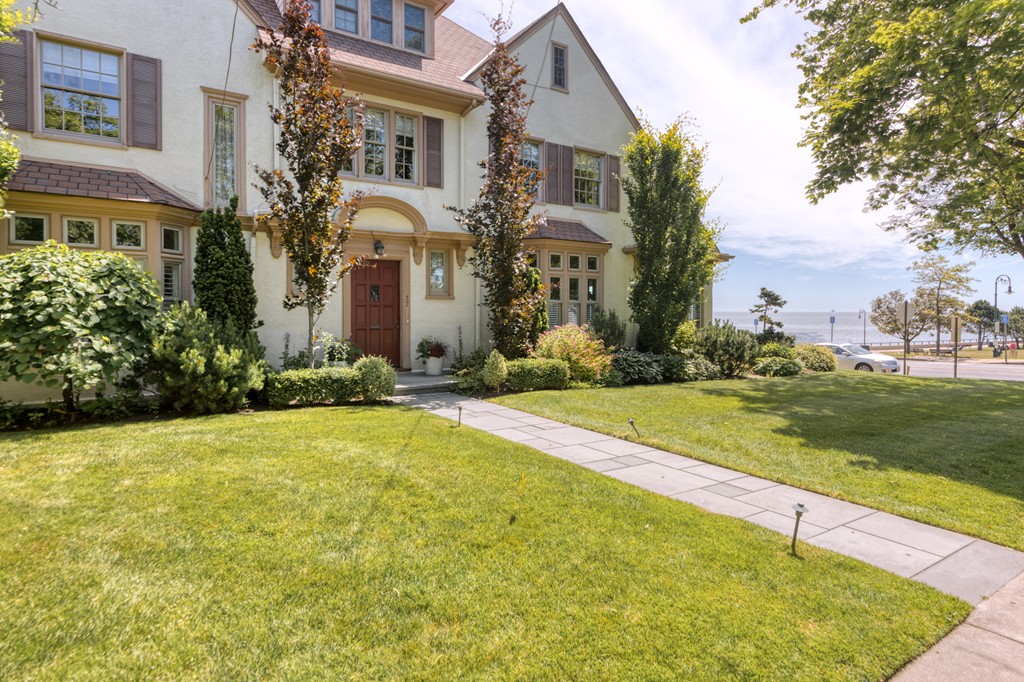 17-19 Prescott Road Lynn, MA 01902 - Photo 2 of 42