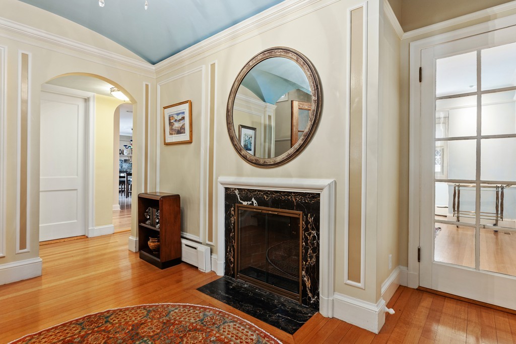 17-19 Prescott Road Lynn, MA 01902 - Photo 5 of 42