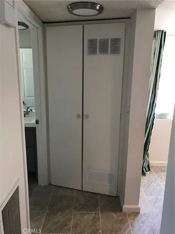 $1,700 | 454 East Ave Q3, Unit 5, Palmdale, CA 93550