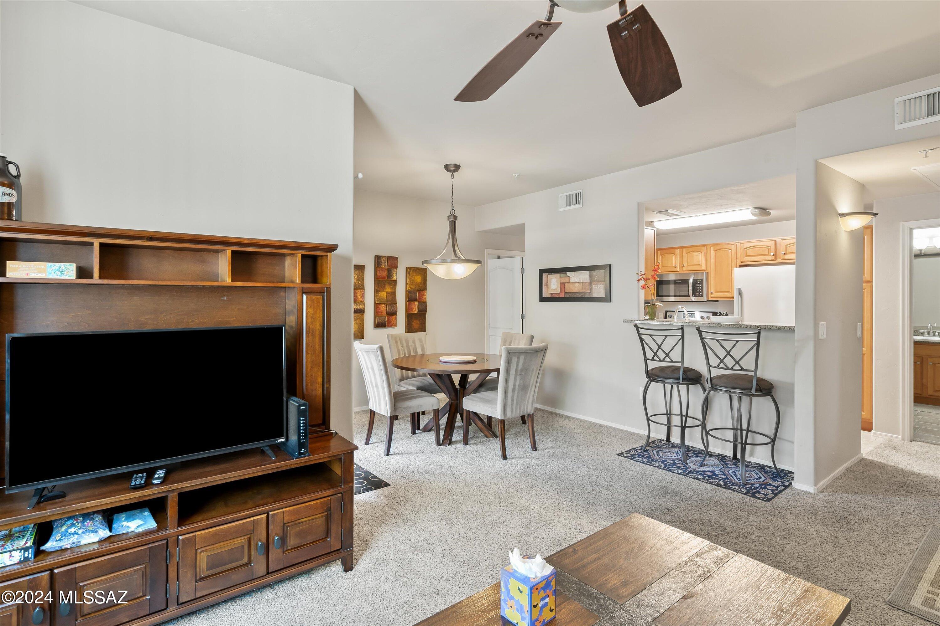2550 East River Road, Unit 15106 Tucson, AZ 85718 - Photo 5 of 36