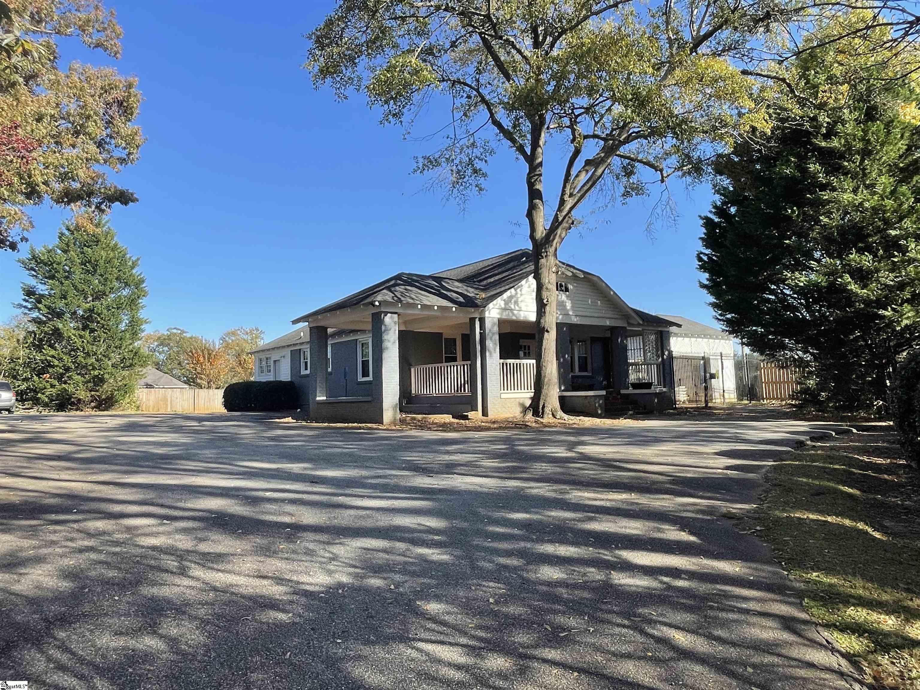 214 Rachel Evans Drive Boiling Springs, SC 29316 - Photo 35 of 37