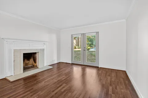 $229,000 | 2116 Hobbs Road, Unit M16, Nashville, TN 37215