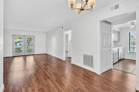 $229,000 | 2116 Hobbs Road, Unit M16, Nashville, TN 37215