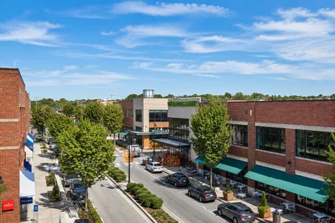 $229,000 | 2116 Hobbs Road, Unit M16, Nashville, TN 37215