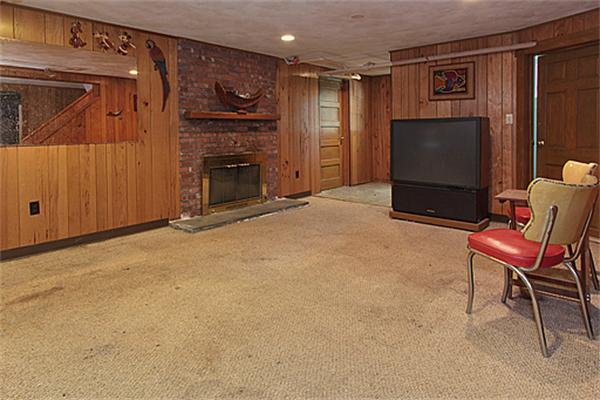 8 Hillcrest Road Belmont, MA 02478 - Photo 25 of 28 Gallery Image 25